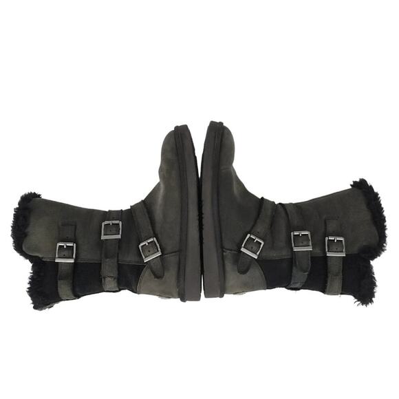 UGG Becket Leather Boots - Picture 6 of 13
